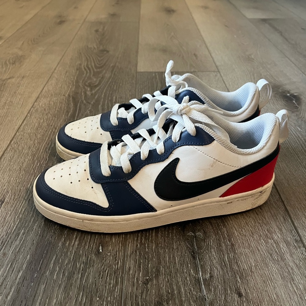 Kids Nike Court Borough Low 2 GS USA White Red Navy Size 7 Shoes Sneakers DO7446